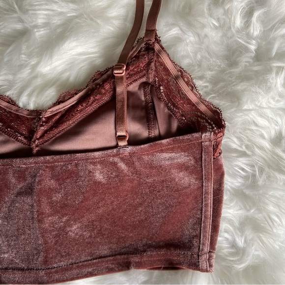Story On Mauve Sleeveless Corset Velvet & Lace Bralette Cami Top Women’s M NWT - Picture 8 of 12